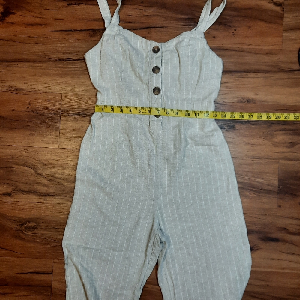 Romeo & Juliet Couture medium, Striped Jumpsuit - Picture 8 of 8
